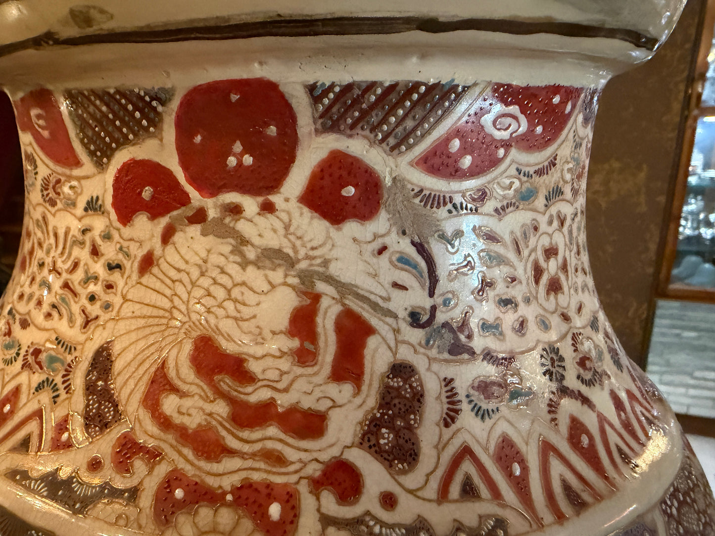 PAIR OF LARGE EARTHENWARE SATSUMA VASES, JAPAN, LATE MEIJI PERIOD
