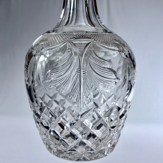 KLS Vaults 1929 George V lead crystal decanter with intricate acanthus leaf and diamond cut glass detailing