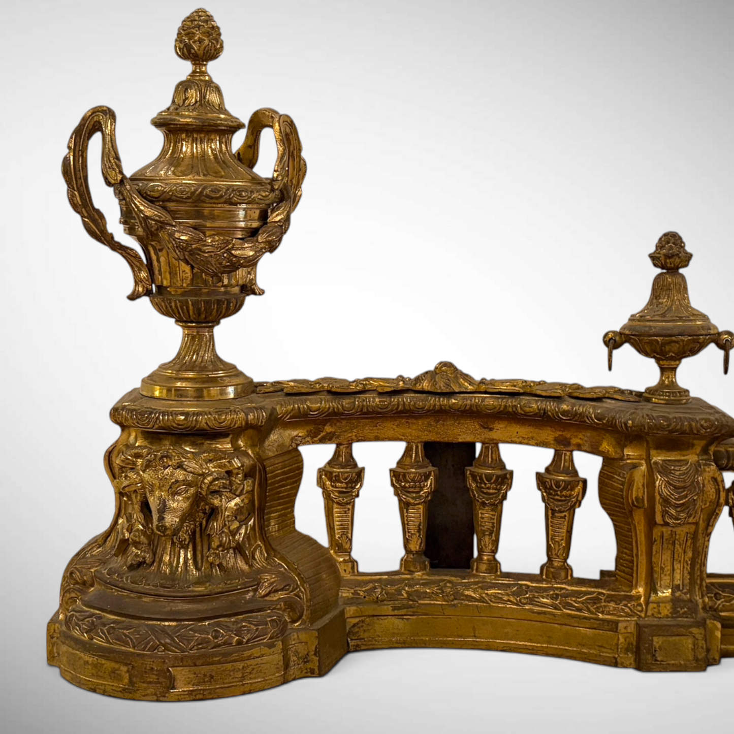 A LOUIS XVI STYLE CAST AND CHASED GILT-BRONZE FENDER, FRANCE, LATE 19TH CENTURY