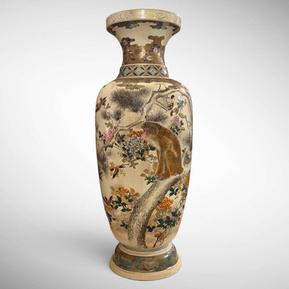 A MONUMENTAL MEIJI PERIOD SATSUMA EARTHENWARE BALUSTER VASE, JAPAN, LATE 19TH CENTURY