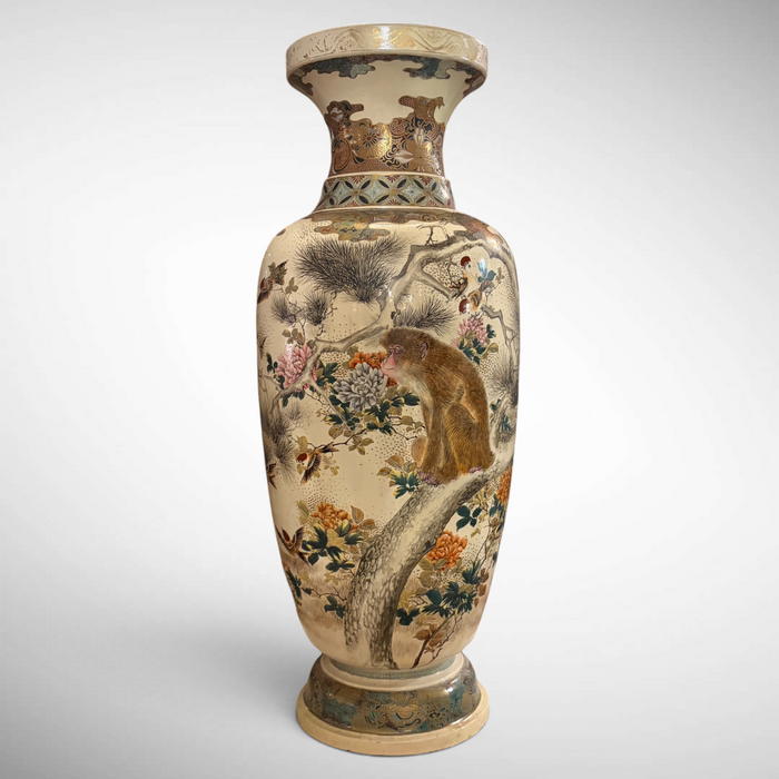 A MONUMENTAL MEIJI PERIOD SATSUMA EARTHENWARE BALUSTER VASE, JAPAN, LATE 19TH CENTURY