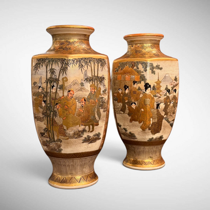 A PAIR OF EARTHENWARE SATSUMA VASES, JAPAN, LATE MEIJI PERIOD (1868–1912)