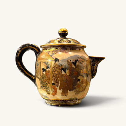 A COBALT AND GILT SATSUMA TEA SERVICE FOR SIX, JAPAN, TAISHŌ PERIOD (1910–1930)