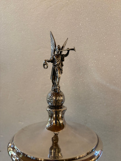 GEORGE V PRESENTATION STERLING SILVER LIDDED TROPHY, BIRMINGHAM, 1934