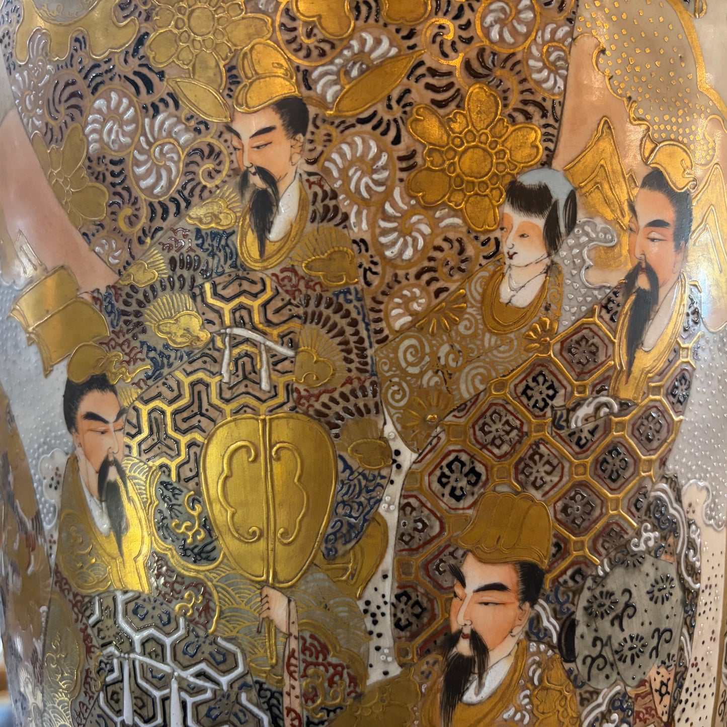 A PAIR OF MONUMENTAL SATSUMA EARTHENWARE VASES, JAPAN, MEIJI PERIOD (1868–1912)