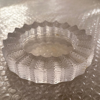 LATE 20TH CENTURY FROSTED CRYSTAL ASHTRAY, FRANCE, POST-1978