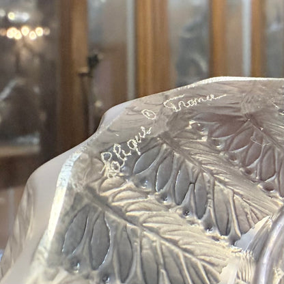 LATE 20TH CENTURY FROSTED CRYSTAL ASHTRAY, FRANCE, POST-1978