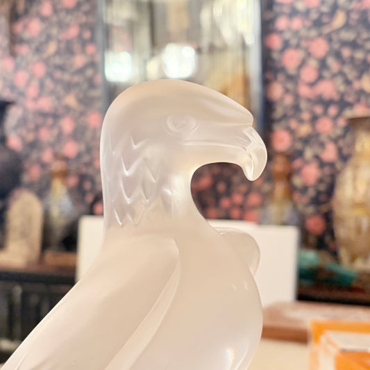 FROSTED CRYSTAL EAGLE SCULPTURE, FRANCE, MID-20TH CENTURY