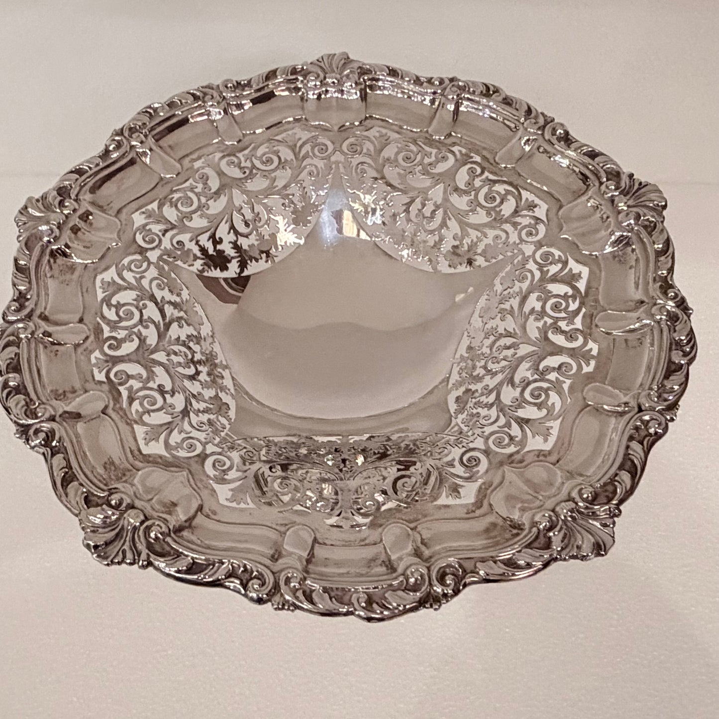 LATE EDWARDIAN PIERCED STERLING SILVER TAZZA, CHESTER, 1913