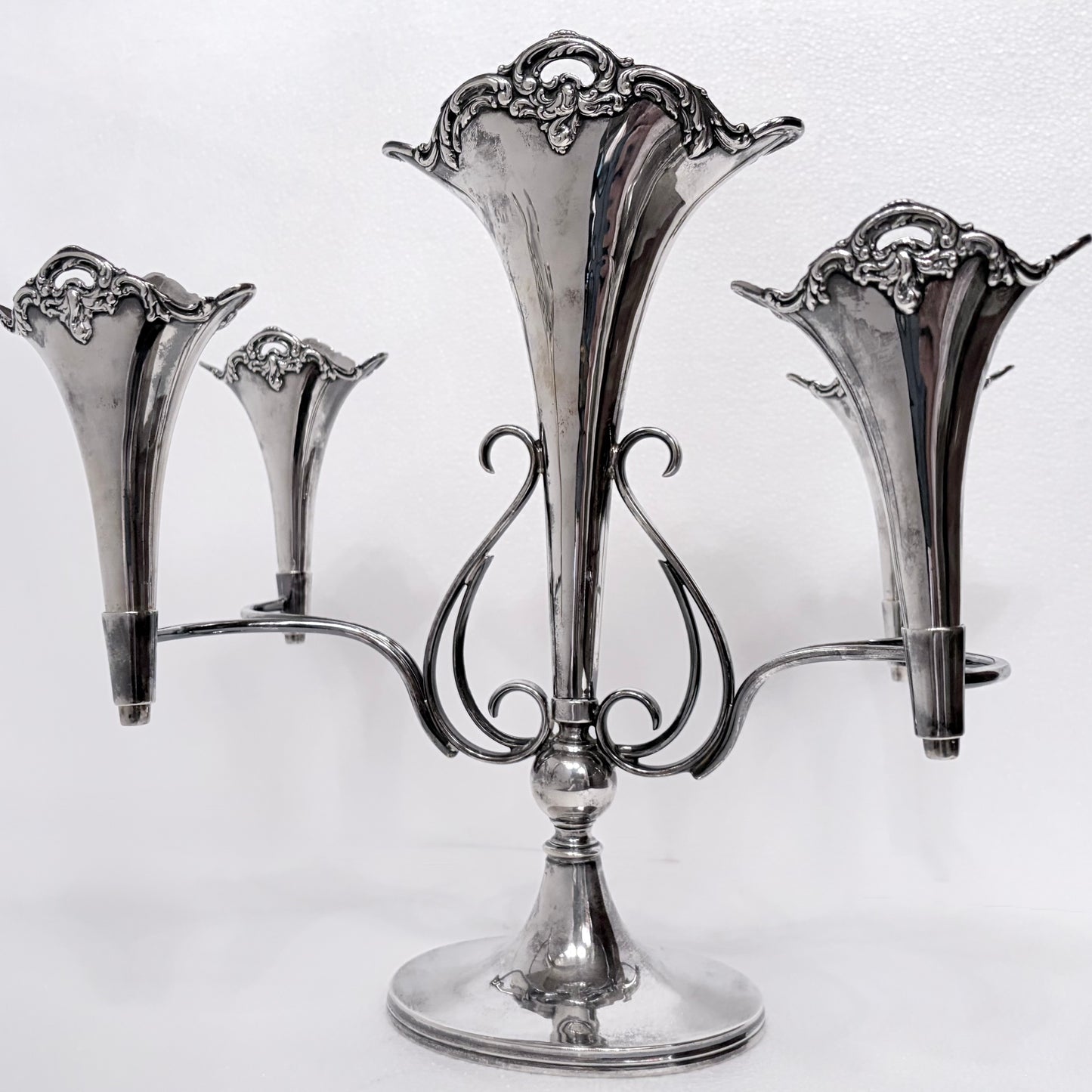 EDWARDIAN ROCOCO REVIVAL STERLING SILVER FIVE-TRUMPET EPERGNE, BIRMINGHAM, 1909