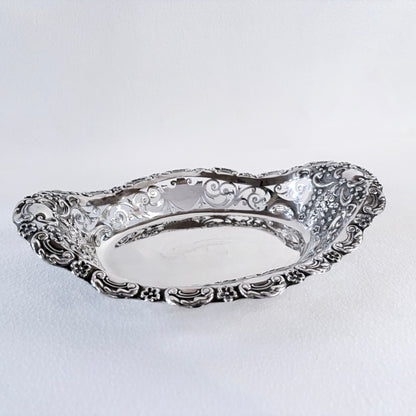 EDWARDIAN PIERCED STERLING SILVER BONBON DISH, SHEFFIELD, 1899