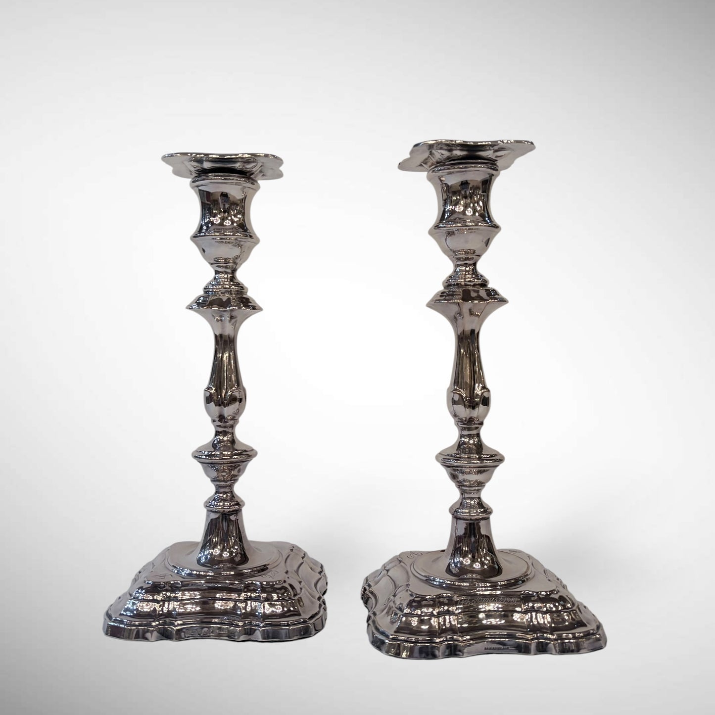 PAIR OF NEO-CLASSICAL STERLING SILVER CANDLESTICKS, SHEFFIELD, 1979