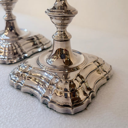 PAIR OF NEO-CLASSICAL STERLING SILVER CANDLESTICKS, SHEFFIELD, 1979
