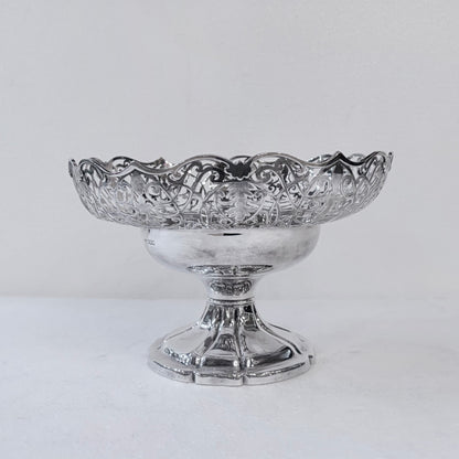 MID-CENTURY PIERCED STERLING SILVER CENTERPIECE, SHEFFIELD, 1935