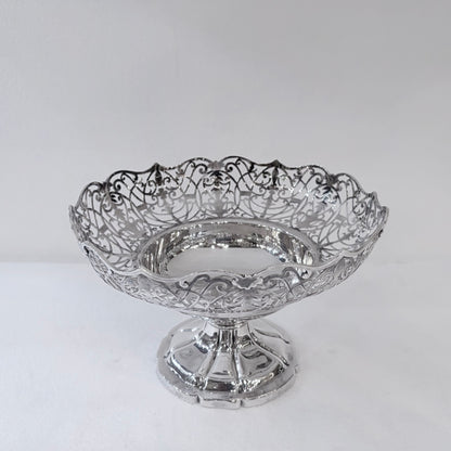 MID-CENTURY PIERCED STERLING SILVER CENTERPIECE, SHEFFIELD, 1935
