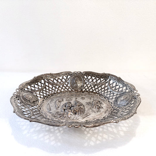 LATE 19TH CENTURY REPOUSSÉ .800 SILVER RETICULATED CENTERPIECE, HANAU, C. 1890