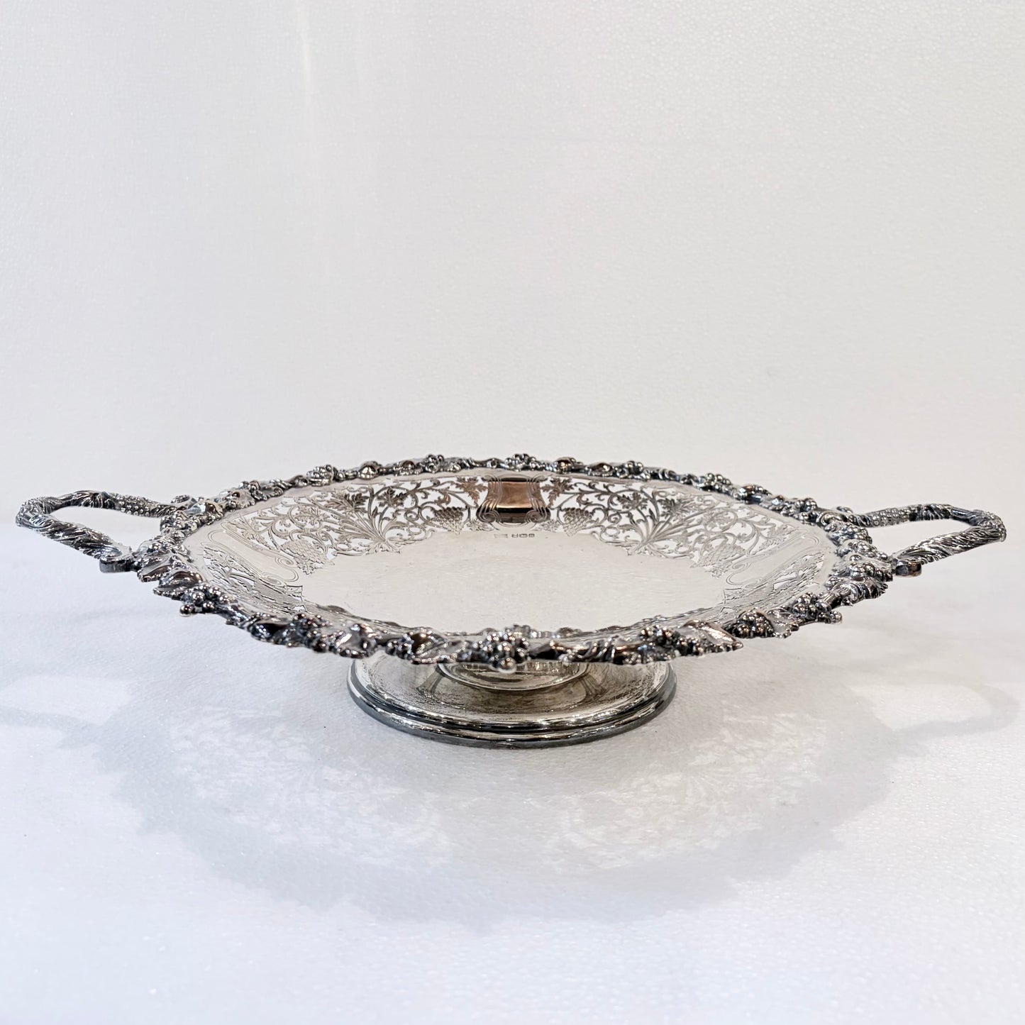 ELIZABETH II PIERCED STERLING SILVER FOOTED CENTERPIECE BOWL, SHEFFIELD, 1960