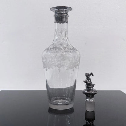FROSTED AND ETCHED FIGURAL GLASS PERFUME BOTTLE, LONDON, 1902
