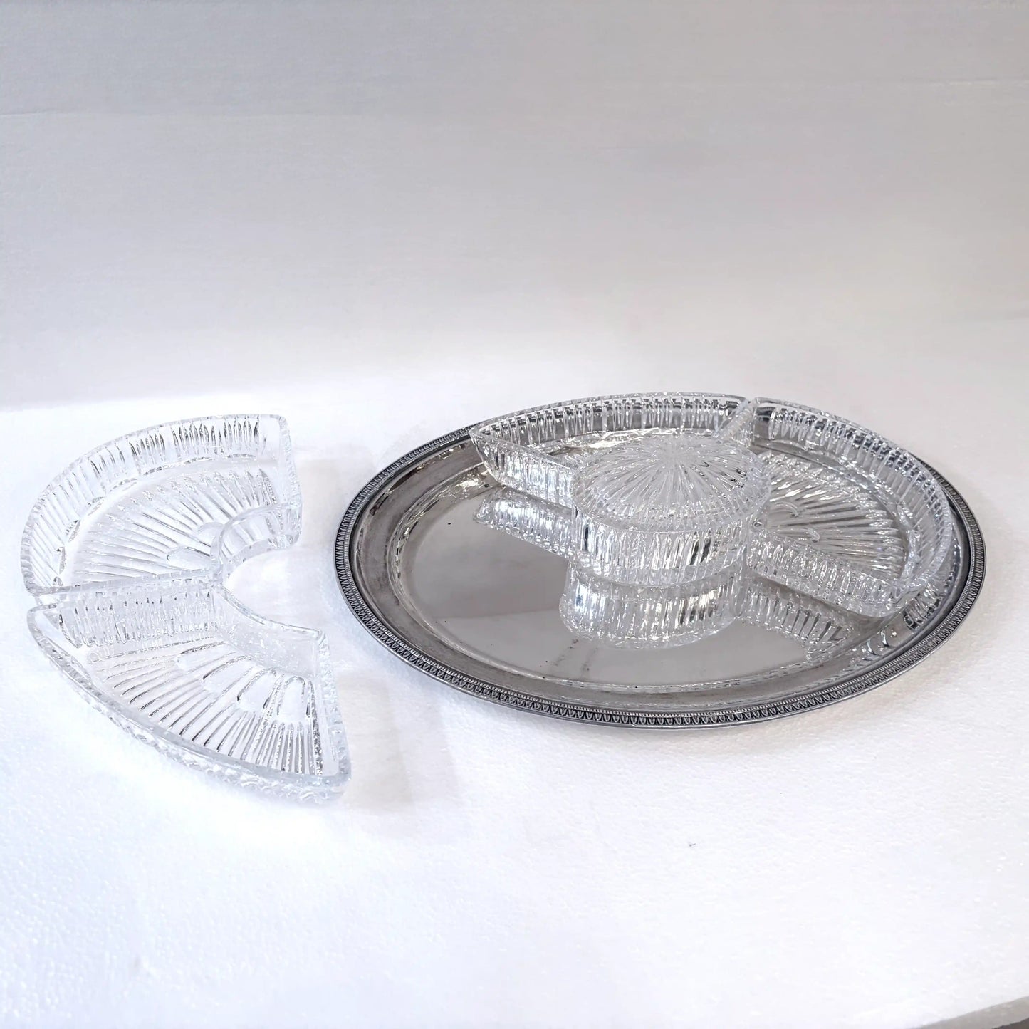 NEOCLASSICAL SECTIONAL RELISH DISH, ALESSANDRIA, MID-20TH CENTURY