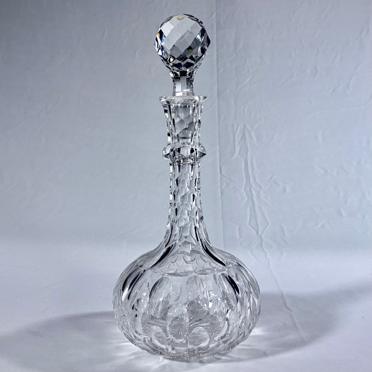 A DEEP-CUT LEAD CRYSTAL SPIRIT DECANTER, BOHEMIA, 1960, MID-20th CENTURY