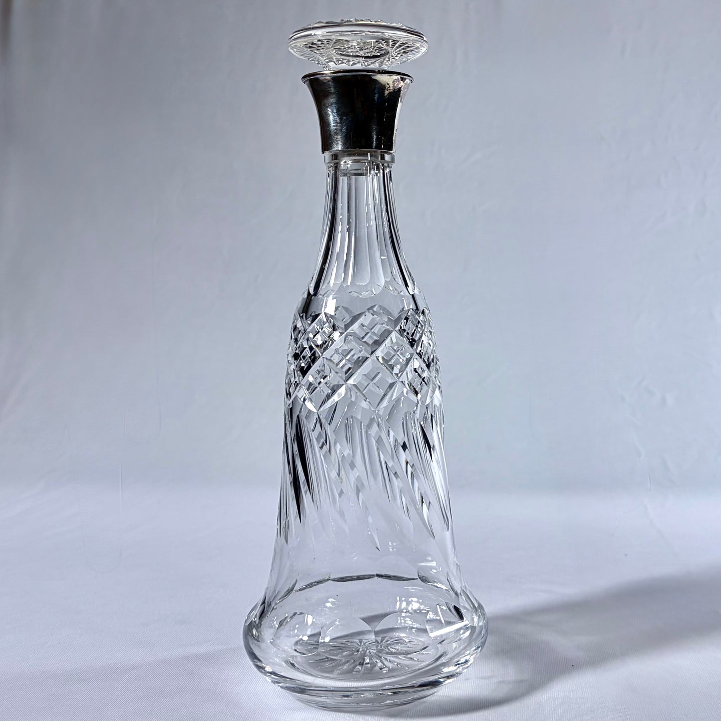 GEORGE V SILVER-MOUNTED CUT GLASS DECANTER, BIRMINGHAM, 1931
