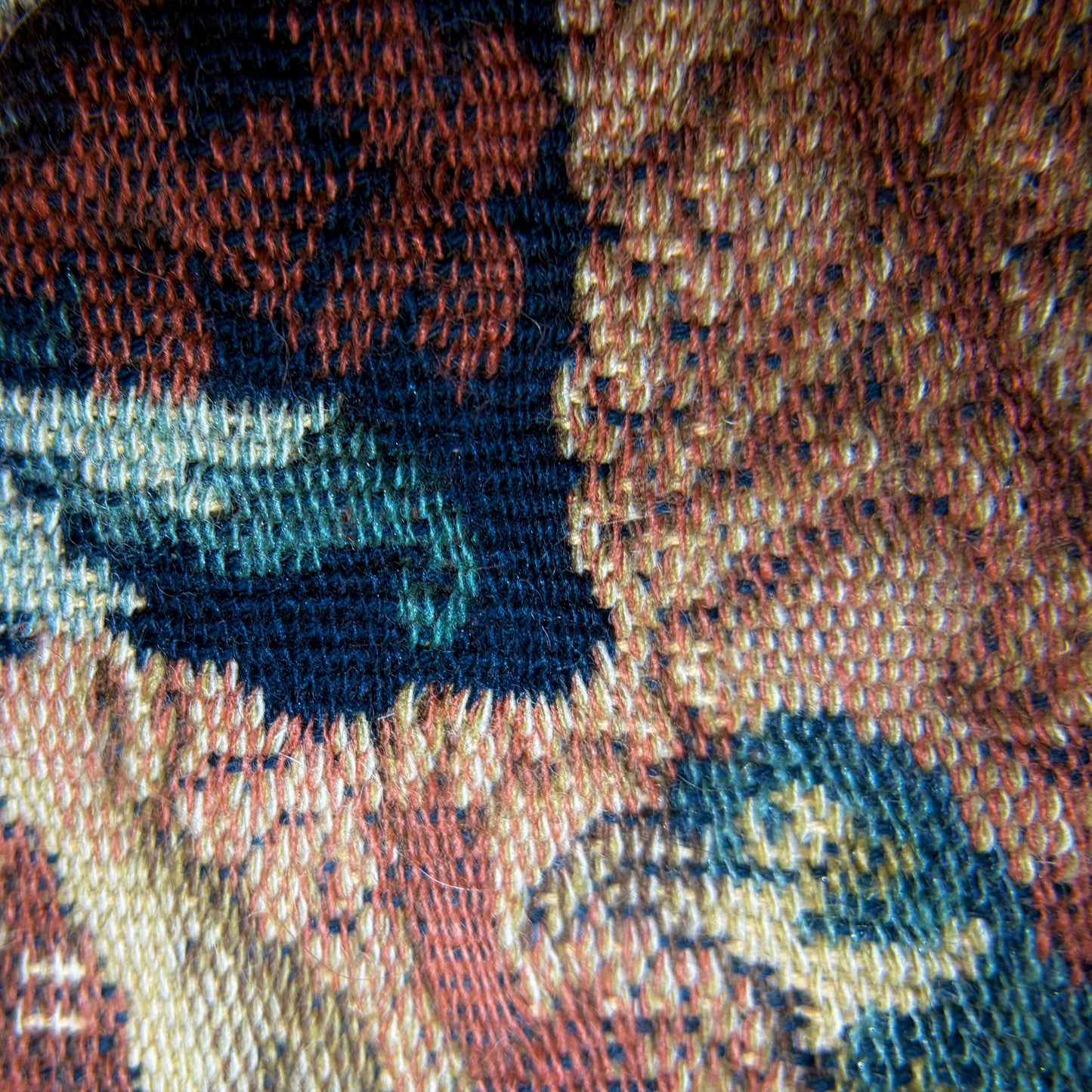RENAISSANCE STYLE MILLEFLEURS WOVEN WOOL TAPESTRY, FRANCE, EARLY 20TH CENTURY
