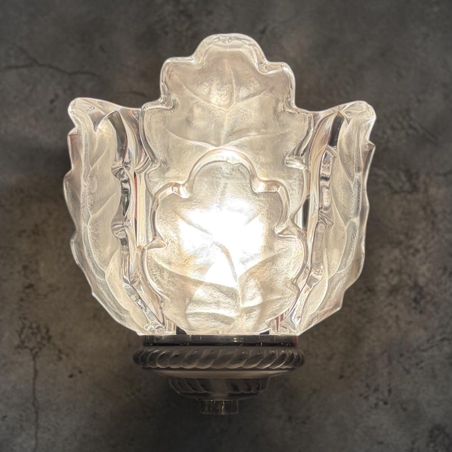 PAIR OF 'CHÊNE' OAK LEAF WALL SCONCES, FRANCE, POST-1980