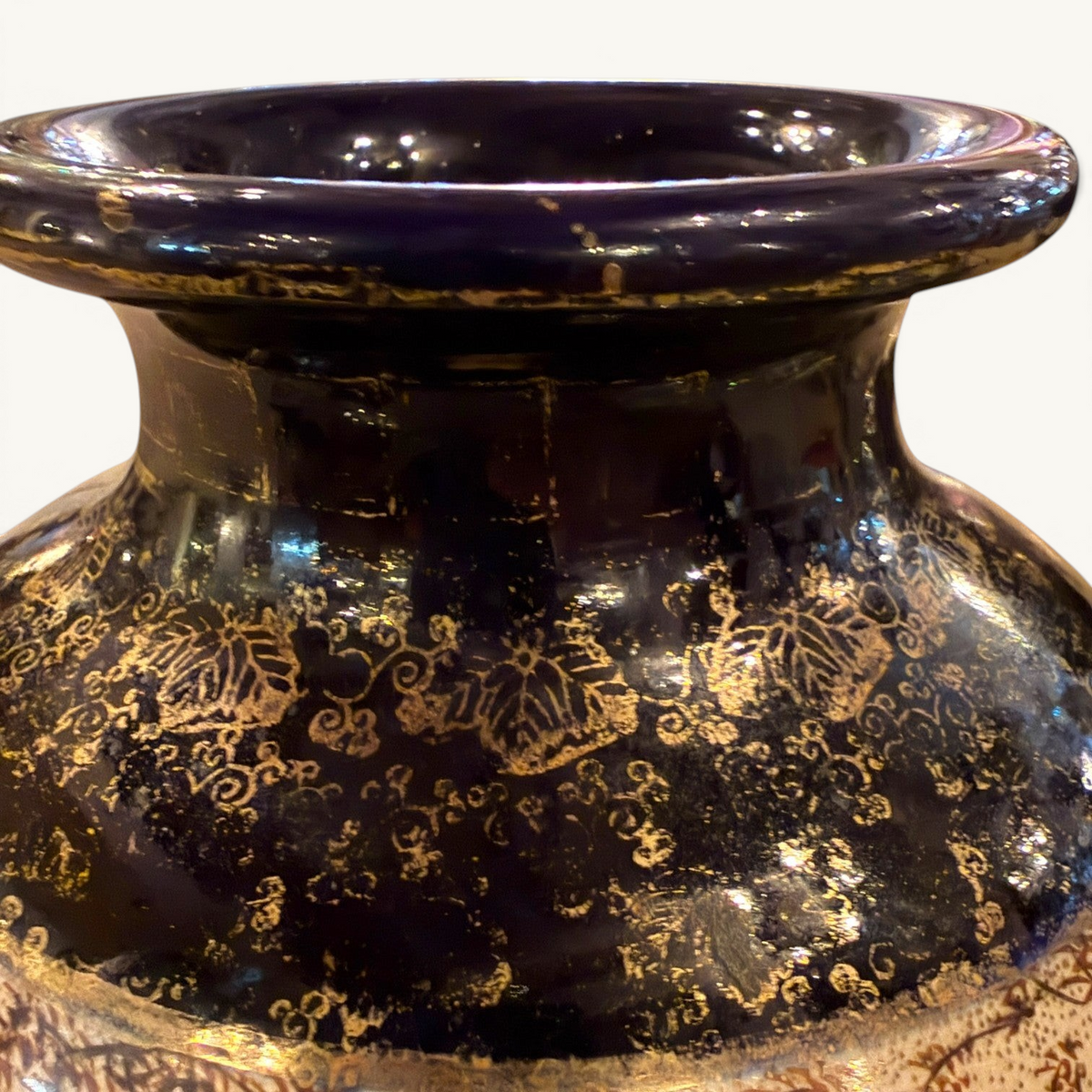 KLS Vaults Meiji period cobalt Satsuma vase neck with intricate gold scrolling patterns on a deep blue glaze