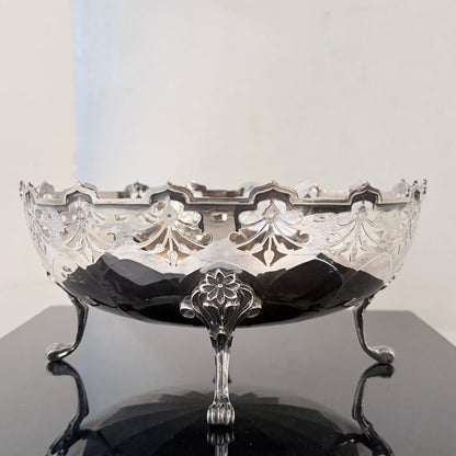KLS Vaults George VI sterling silver centerpiece bowl with intricate pierced foliate rim and ornate claw feet.