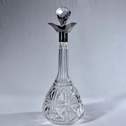 KLS Vaults 1925 George V sterling silver-mounted cut glass decanter with geometric patterns and faceted stopper