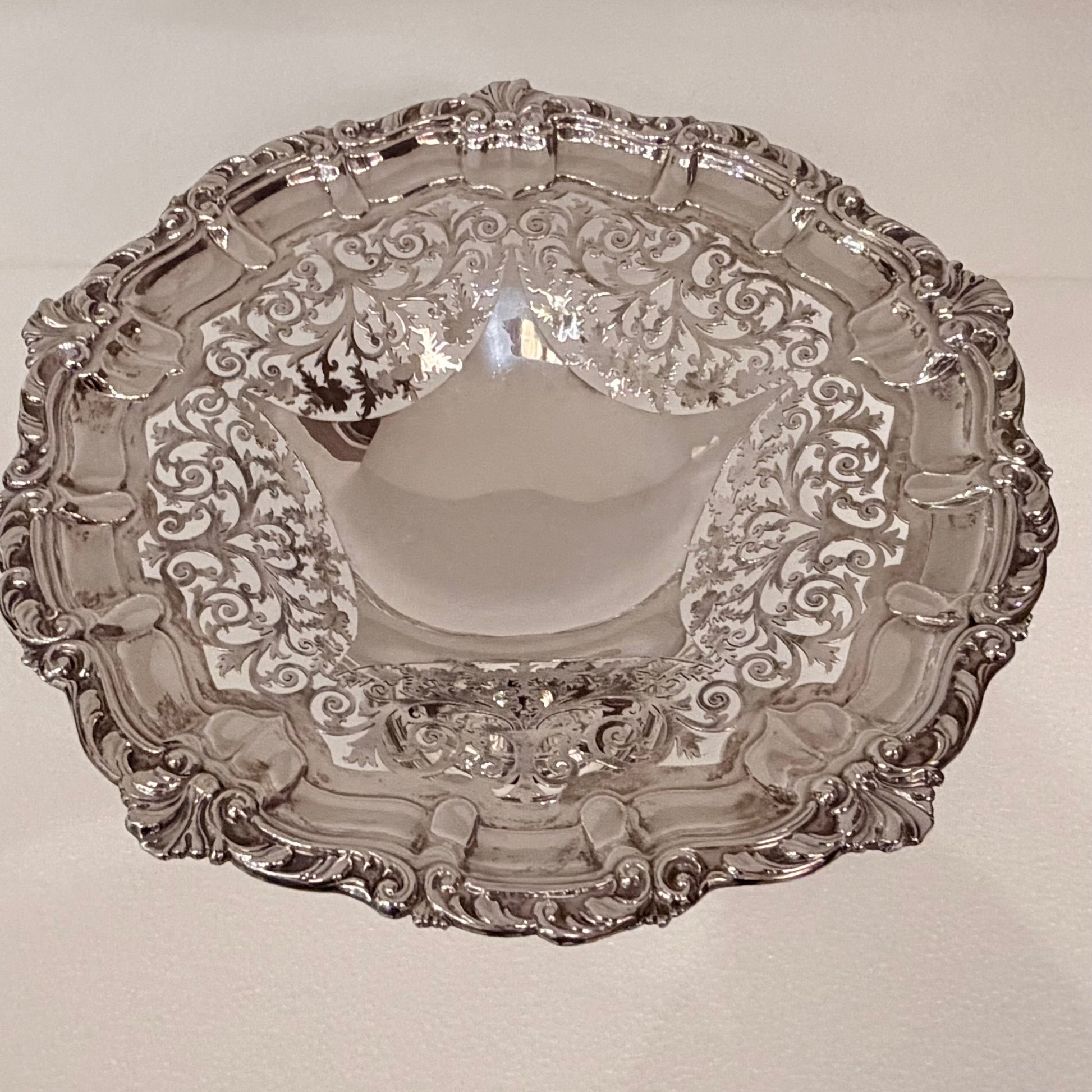 KLS Vaults late Edwardian sterling silver tazza with intricate foliate pierced bowl and shell acanthus leaf rim.